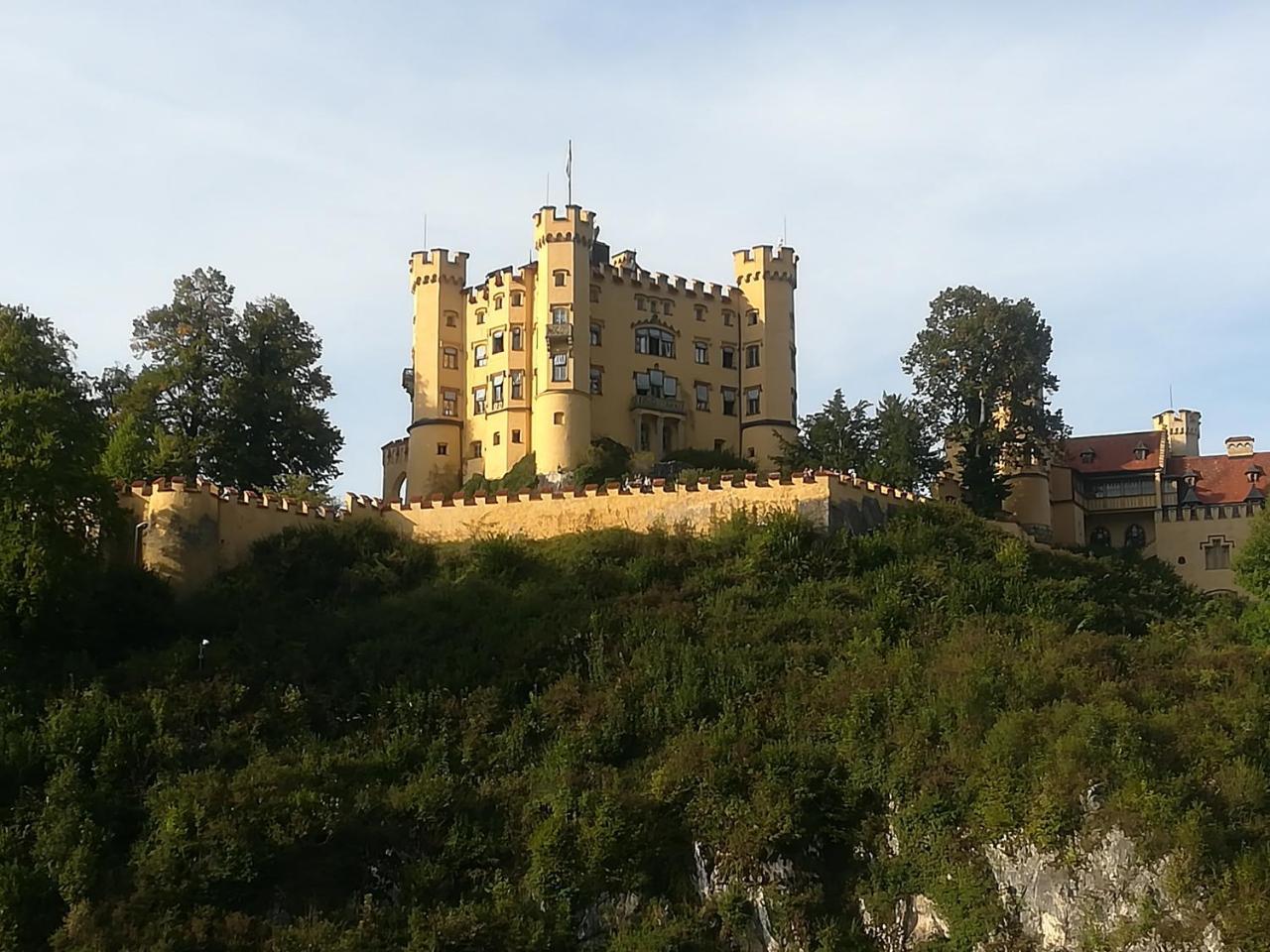 House La Neuschwanstein Blick - Budget City Hotel Füssen Esterno foto